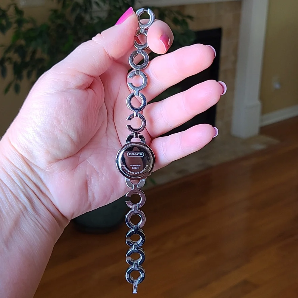 Coach Rhinestone Watch - Picture 15 of 16